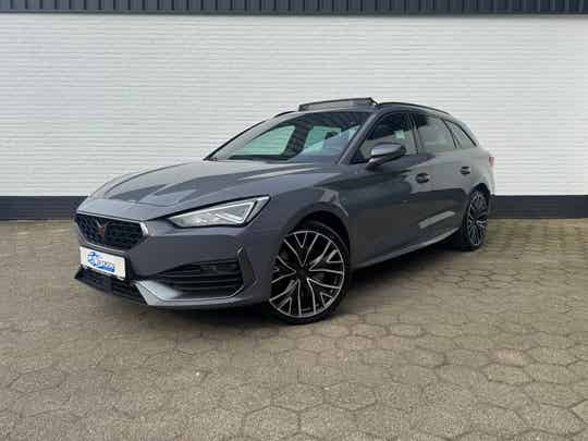 CUPRA Leon Sportstourer e-Hybrid VZ Perform. PANODAK
